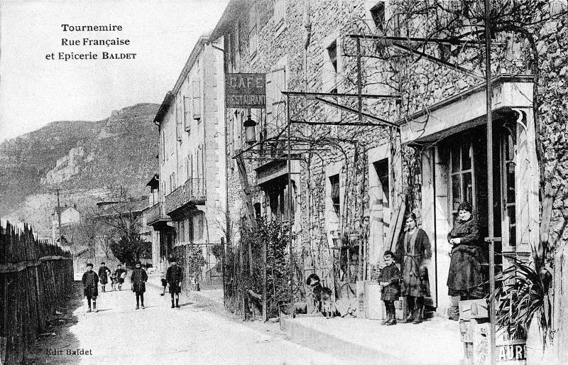 Tournemire Rue Française et Epicerie BALDET, [1927]